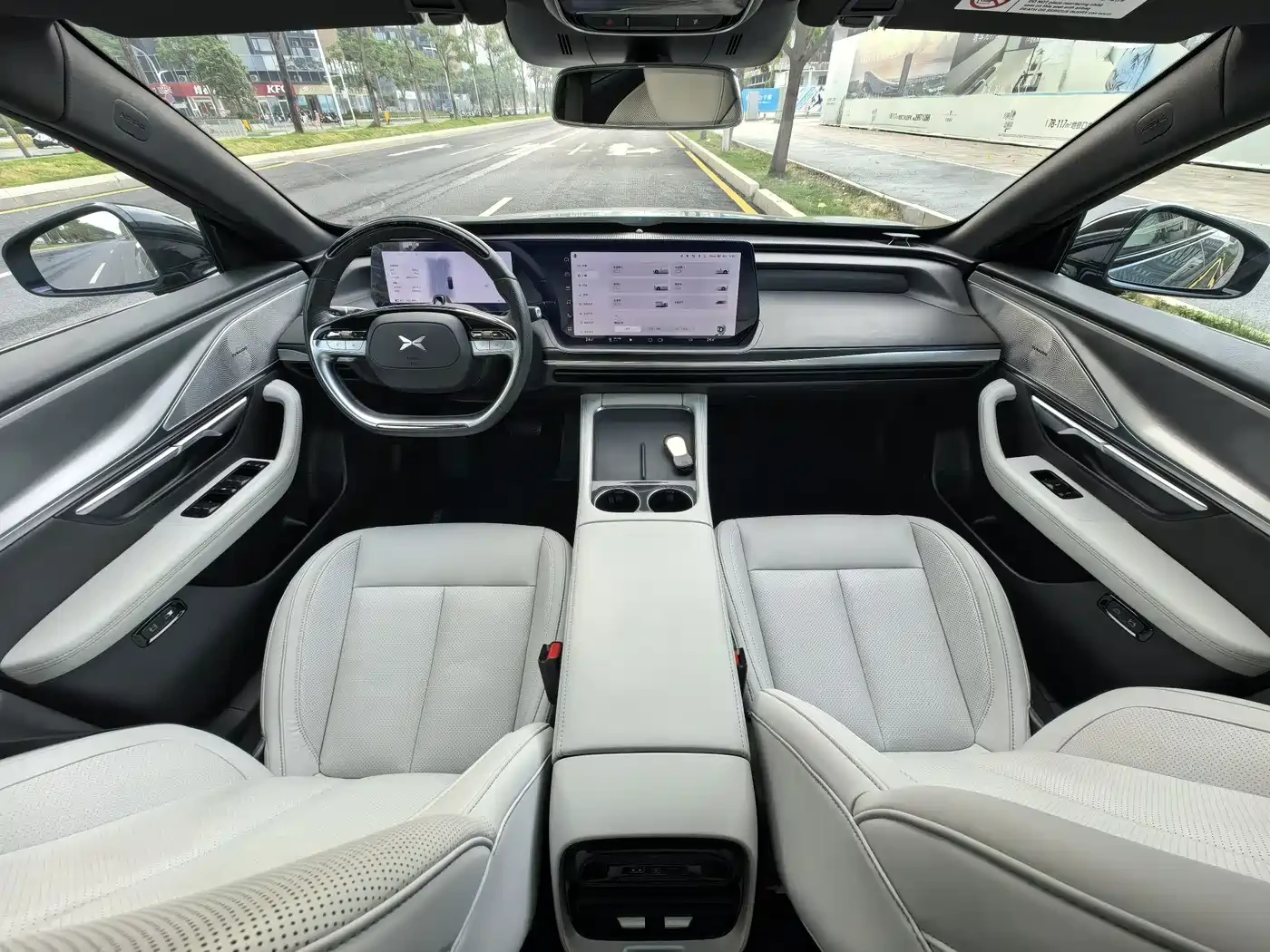 Xpeng P7 2023* WING* AWD PERFORMANCE* DUAL MOTOR* 86 KWH* 4, снимка 13 - Автомобили и джипове - 56751232