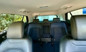 Kia Sportage 1.6Turbo* Executive* 4X4, снимка 17