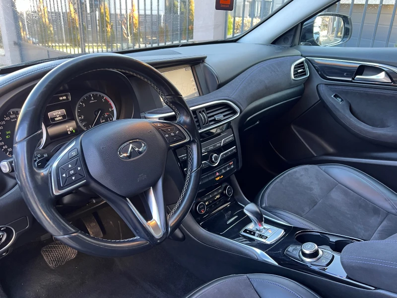 Infiniti Q30 CAMERA360-NAVI-LED-4/4-ALKANTARA-2.2D, снимка 10 - Автомобили и джипове - 48917245