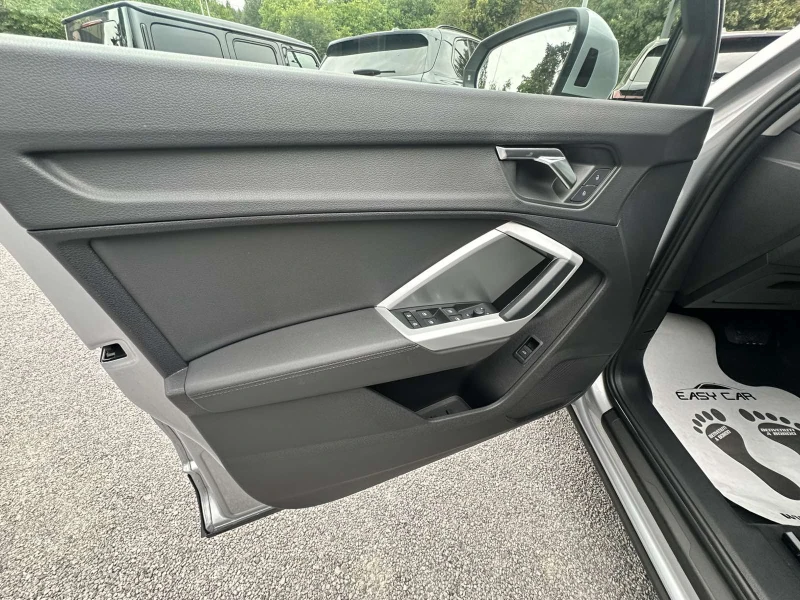 Audi Q3 40TDI /CAMERA/S LINE/ , снимка 5 - Автомобили и джипове - 51407767