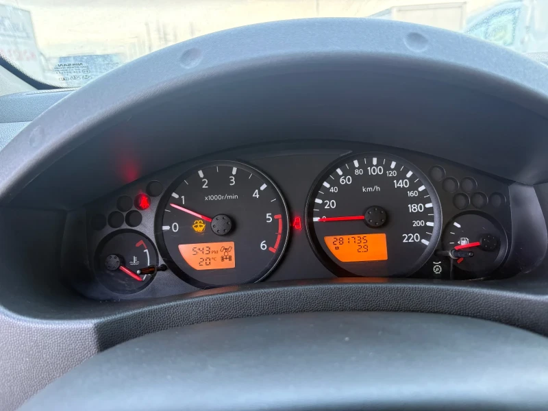 Nissan Navara 2, 5, снимка 12 - Автомобили и джипове - 51698034