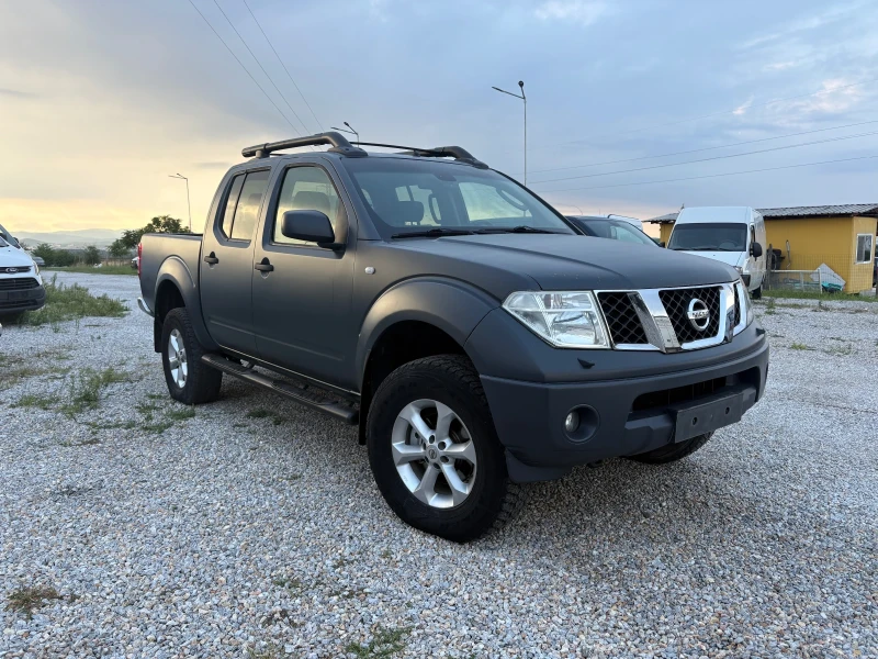 Nissan Navara 2, 5, снимка 2 - Автомобили и джипове - 51698034