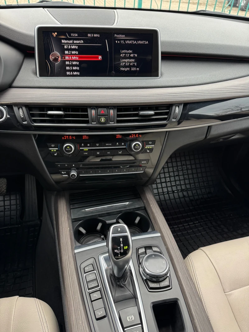 BMW X5 М-пакет. Подгрев. Камера, снимка 13 - Автомобили и джипове - 53476927