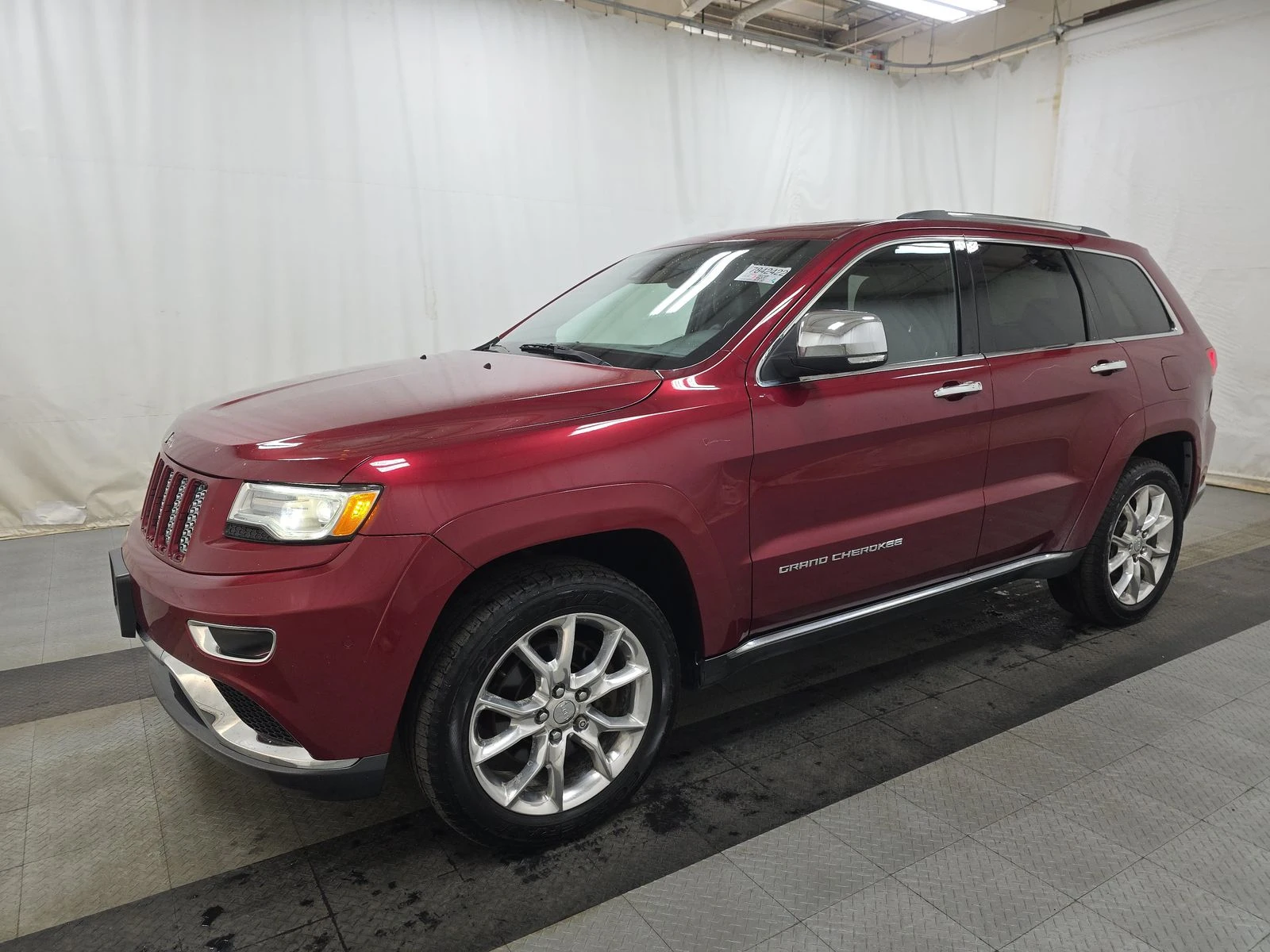 Jeep Grand cherokee Summit 5.7* Обдух* Harman/Kardon* Дистроник* Пано* - изображение 2