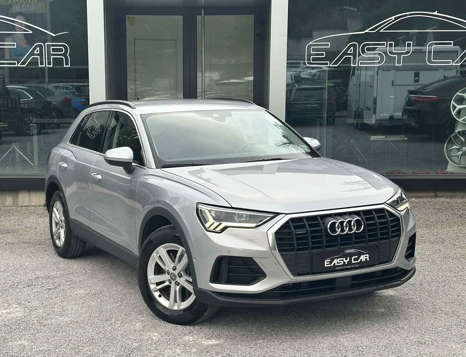 Audi Q3 40TDI /CAMERA/S LINE/  - изображение 2