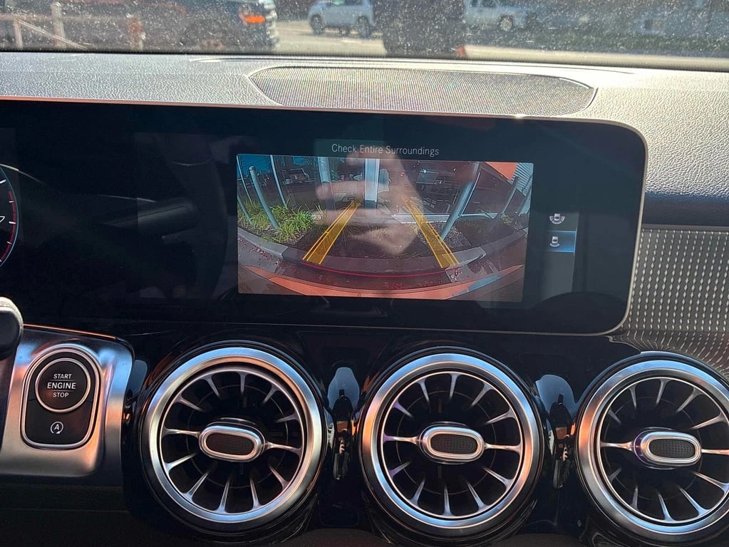 Mercedes-Benz GLB * 250 * CARFAX * БЕЗ ПЪРВОНАЧАЛНА ВНОСКА - изображение 9