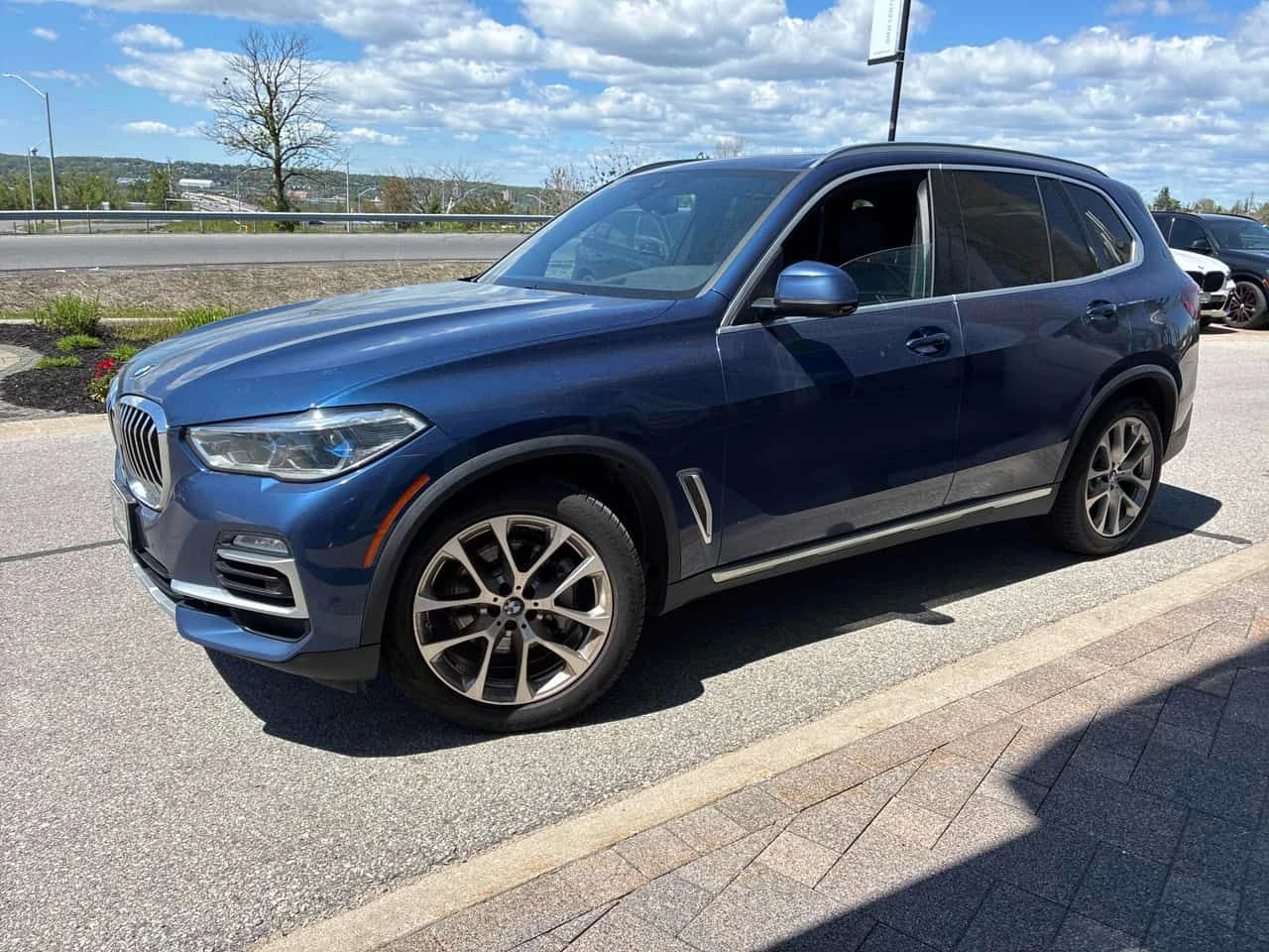 BMW X5 * xDrive40i * ЛАЗЕРИ * H/K * ПРЕДСТАВИТЕЛСТВО, снимка 2 - Автомобили и джипове - 54743770