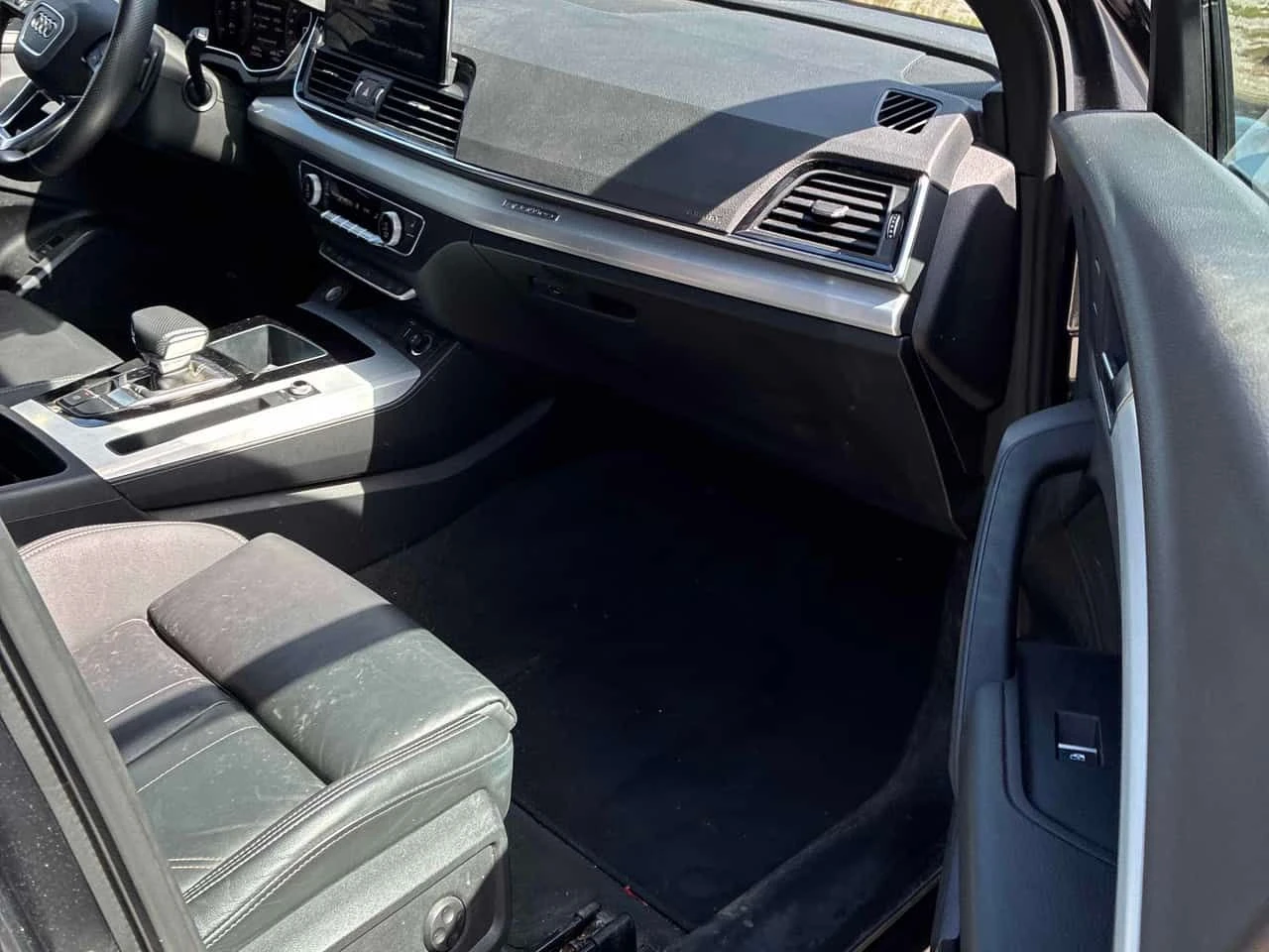 Audi Q5 * Progressiv * CARFAX * ОТ ПРЕДСТАВИТЕЛСТВО, снимка 15 - Автомобили и джипове - 54881601