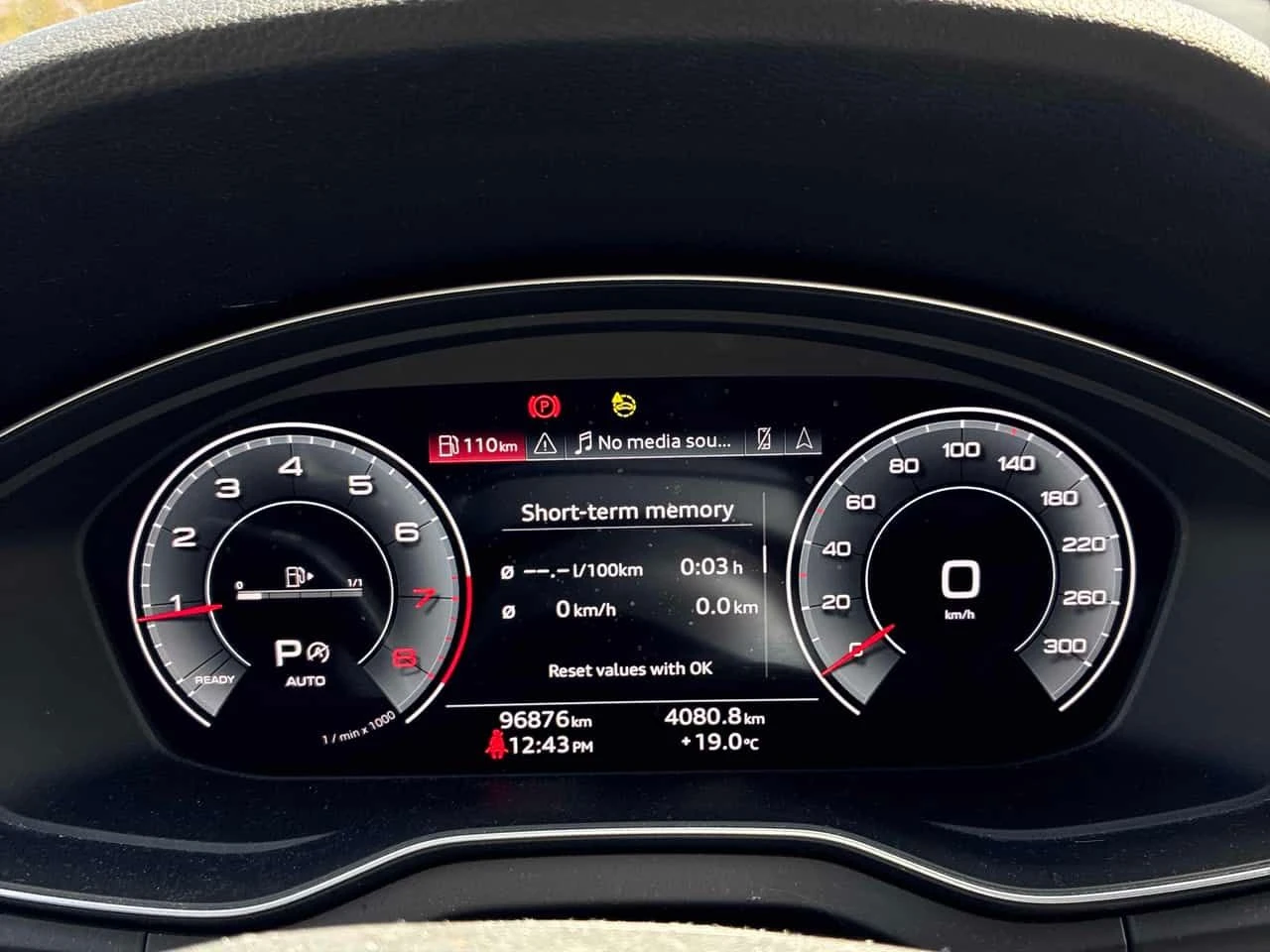 Audi Q5 * Progressiv * CARFAX * ОТ ПРЕДСТАВИТЕЛСТВО, снимка 8 - Автомобили и джипове - 54881601