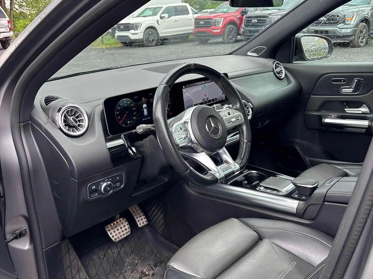 Mercedes-Benz GLA 45 AMG ПАНОРАМА/360/АВТОФИНАНСИРАНЕ, снимка 7 - Автомобили и джипове - 54983629
