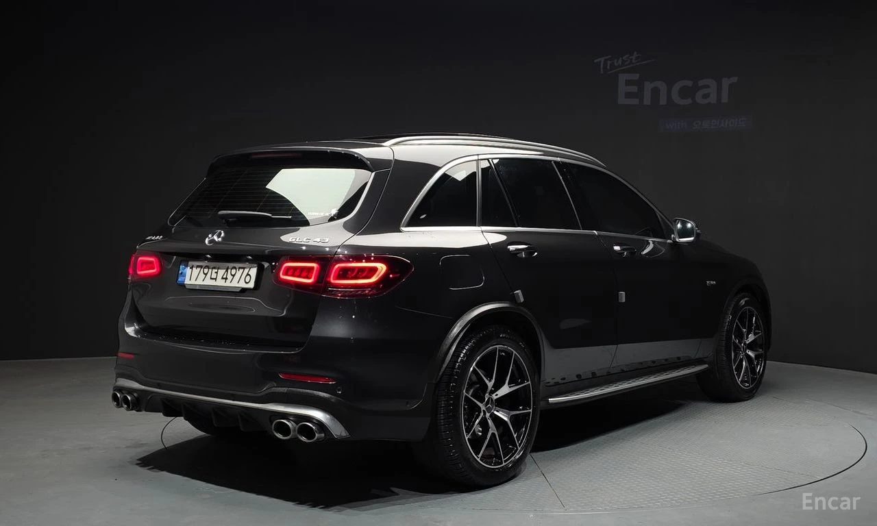 Mercedes-Benz GLC 43 AMG ПОДГРЕВИ * ПАНО * HEAD-UP * АВТОКРЕДИТ , снимка 3 - Автомобили и джипове - 55233758