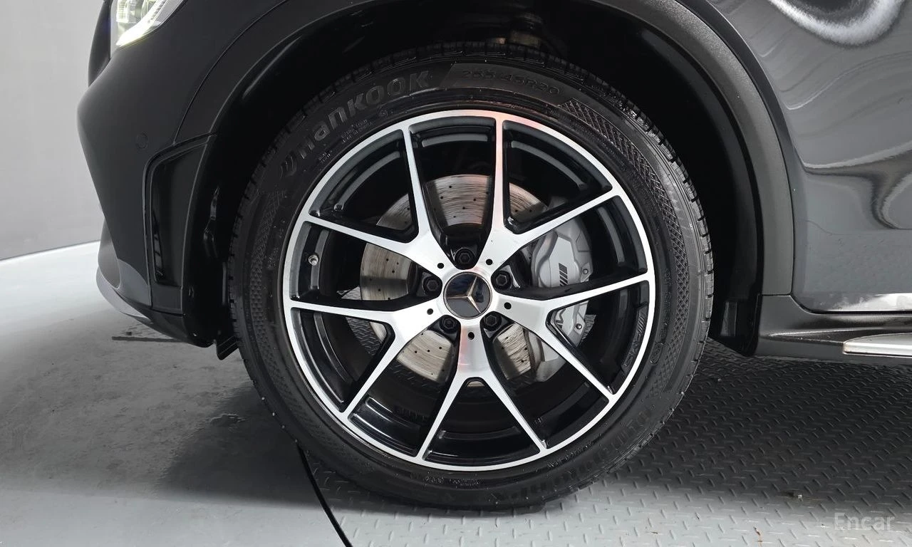 Mercedes-Benz GLC 43 AMG ПОДГРЕВИ * ПАНО * HEAD-UP * АВТОКРЕДИТ , снимка 6 - Автомобили и джипове - 55233758