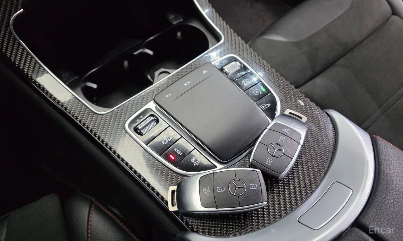 Mercedes-Benz GLC 43 AMG ПОДГРЕВИ * ПАНО * HEAD-UP * АВТОКРЕДИТ , снимка 13 - Автомобили и джипове - 55233758