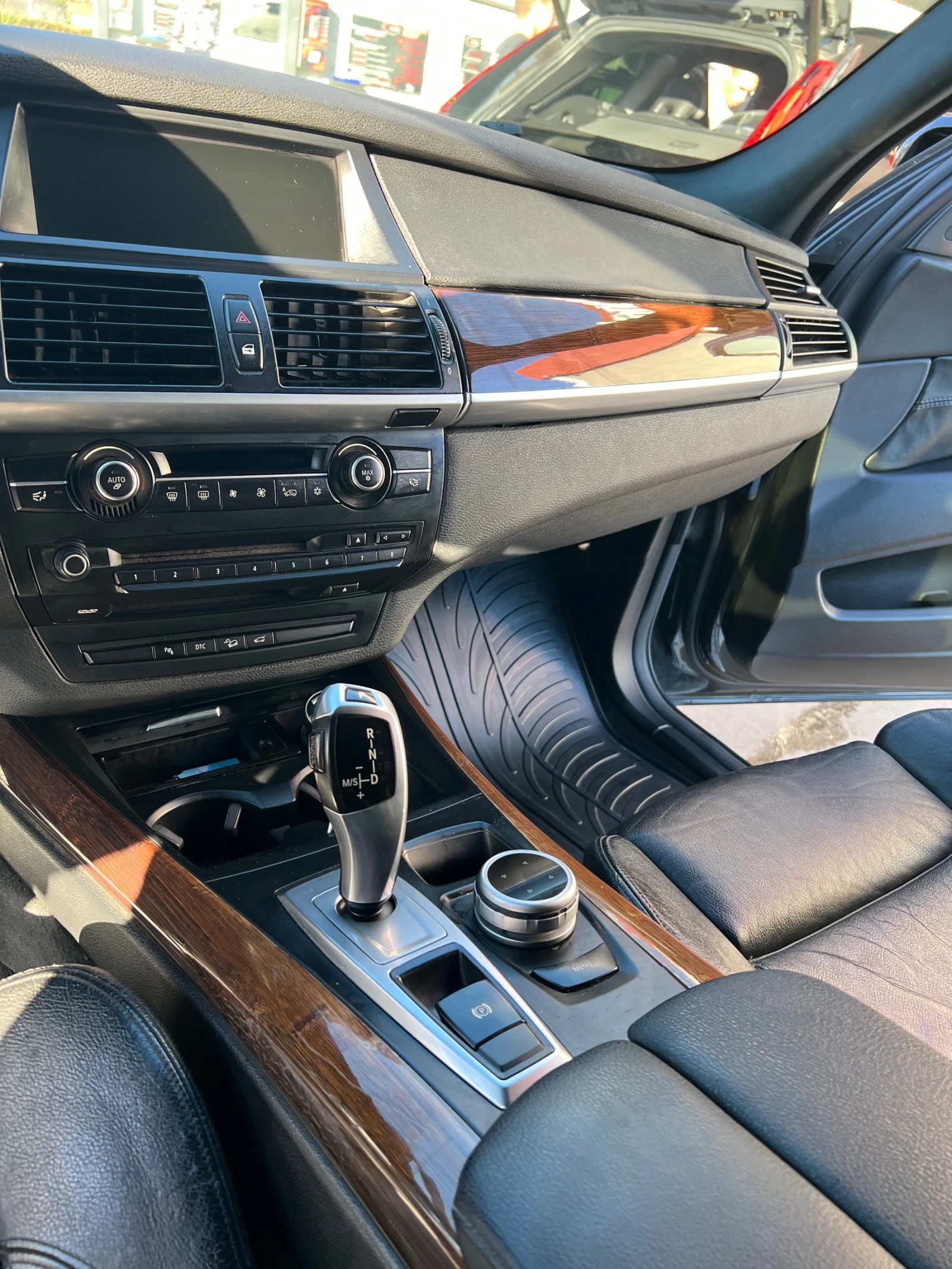 BMW X5, снимка 11 - Автомобили и джипове - 56045640
