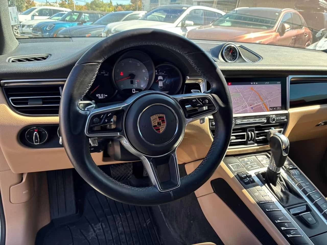Porsche Macan * S * АВТОКРЕДИТ БЕЗ ПЪРВОНАЧАЛНА ВНОСКА, снимка 12 - Автомобили и джипове - 56224411
