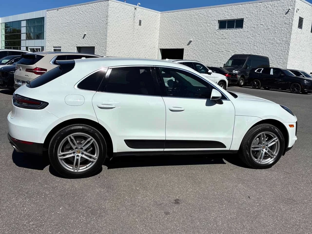 Porsche Macan * S * АВТОКРЕДИТ БЕЗ ПЪРВОНАЧАЛНА ВНОСКА, снимка 4 - Автомобили и джипове - 56224411