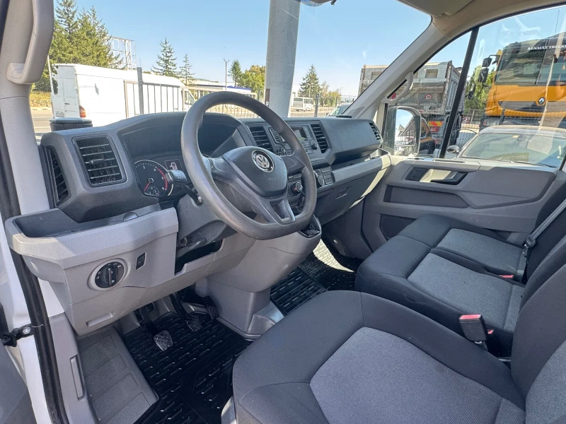 VW Crafter, снимка 8 - Бусове и автобуси - 51543434