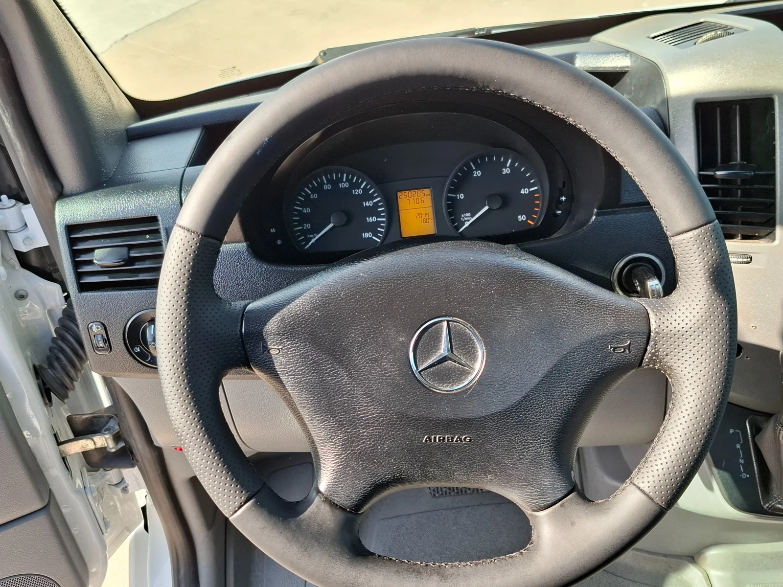 Mercedes-Benz Sprinter 418 До3.5т/Клима/Maxi/4.25м. - изображение 6