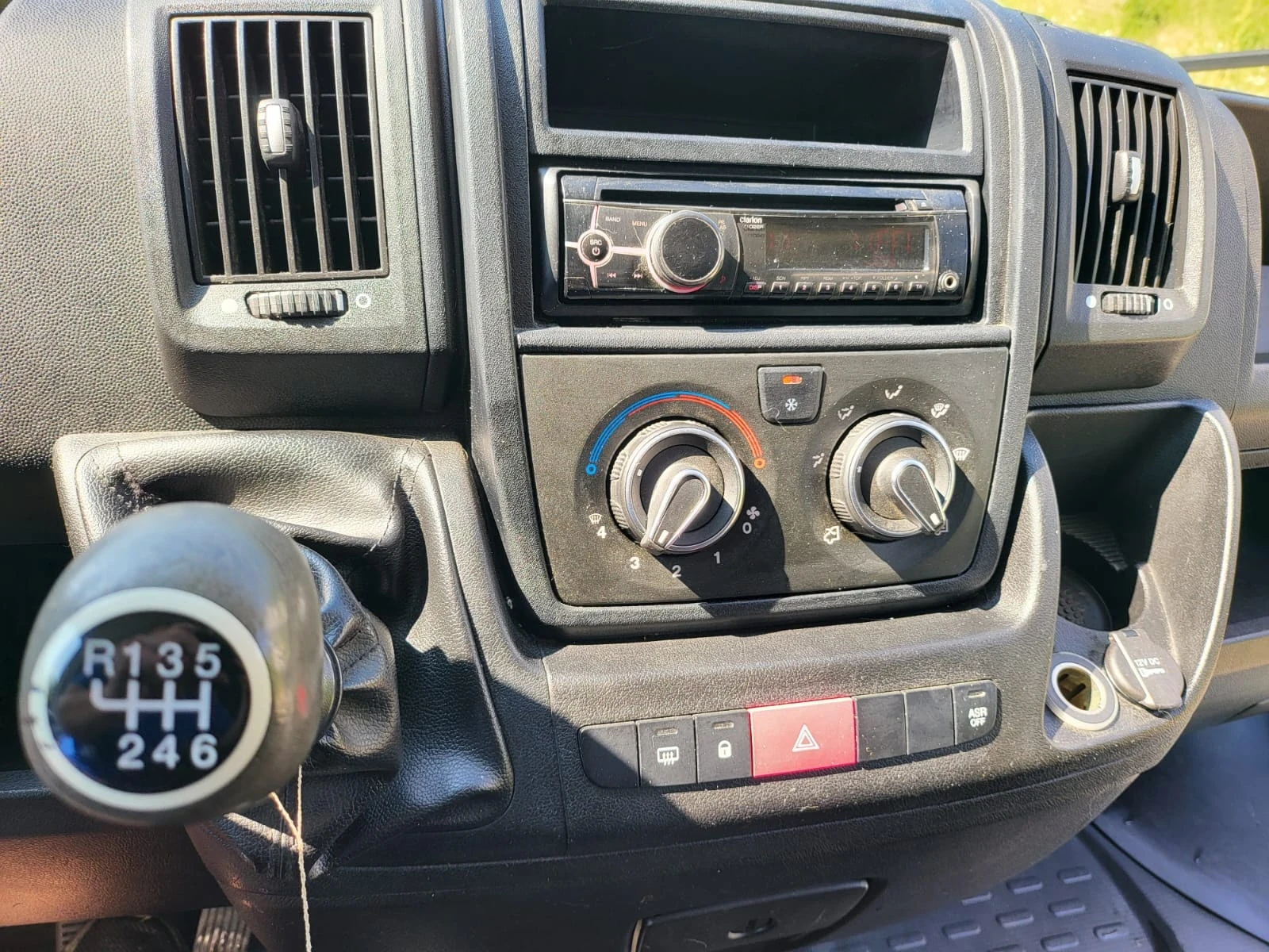 Citroen Jumper 3.0 - изображение 6