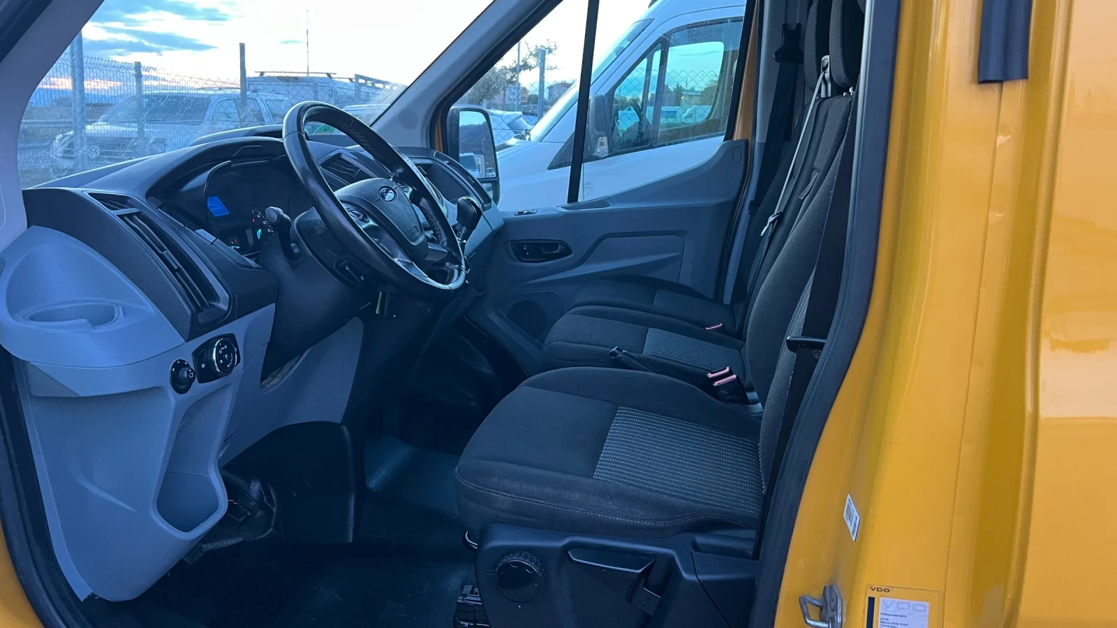 Ford Transit 2.0 ЕВРО 6 РЕАЛНИ КИЛОМЕТРИ - изображение 6