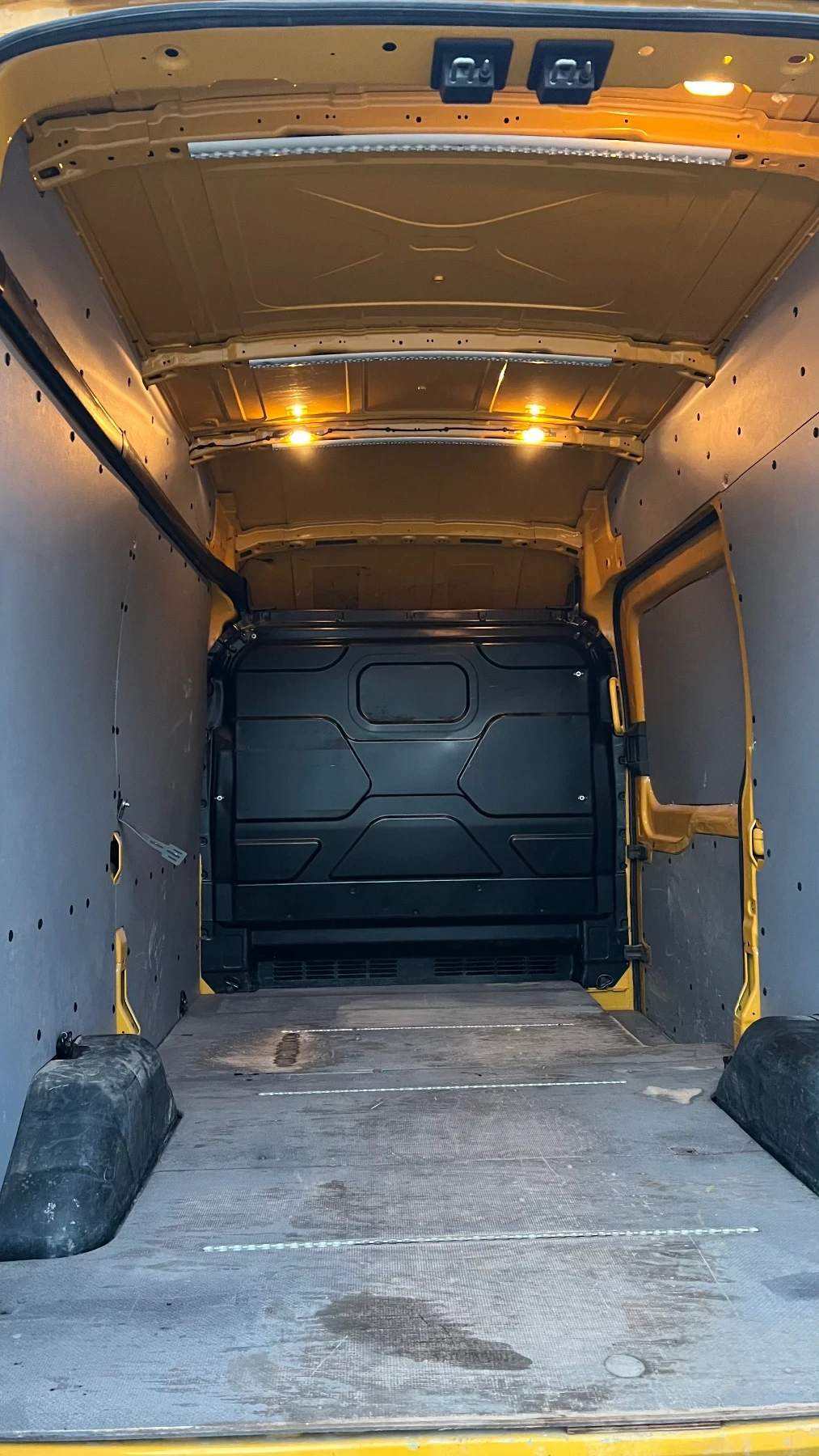 Ford Transit 2.0 ЕВРО 6 РЕАЛНИ КИЛОМЕТРИ - изображение 8