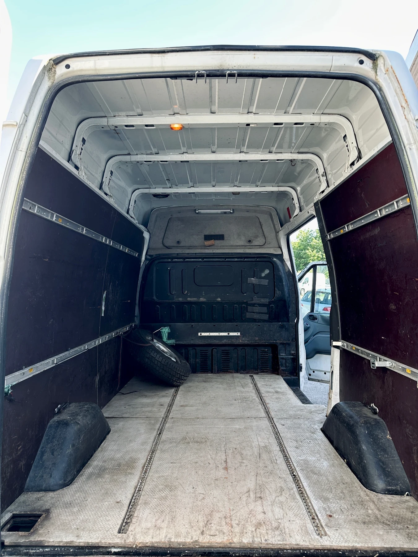 Ford Transit 3.2TDCI / КЛИМА, снимка 14 - Бусове и автобуси - 54649970