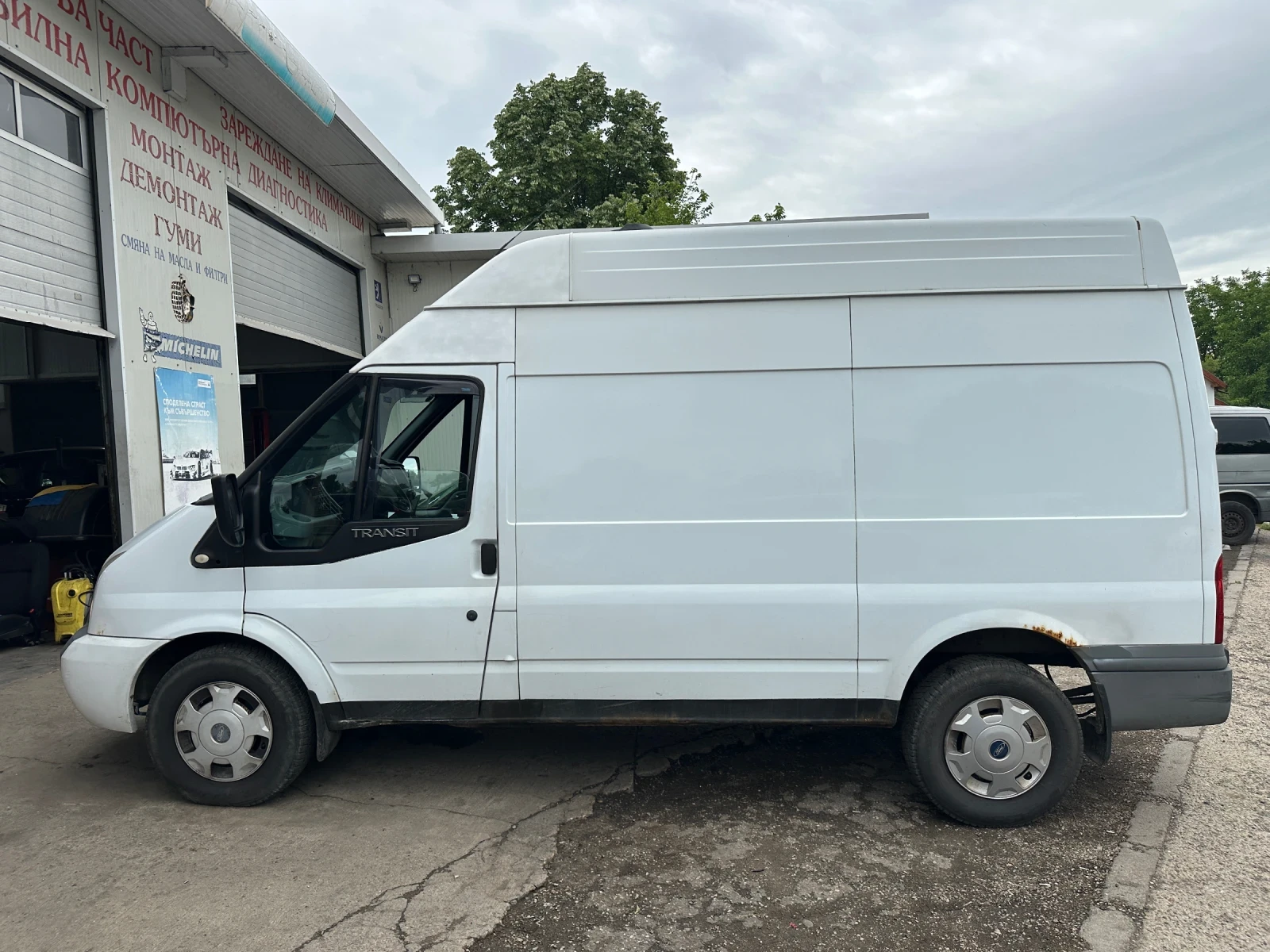 Ford Transit 3.2TDCI, снимка 2 - Бусове и автобуси - 54649970