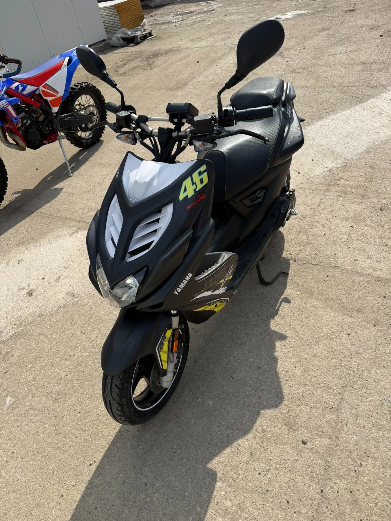 Yamaha Aerox Sport