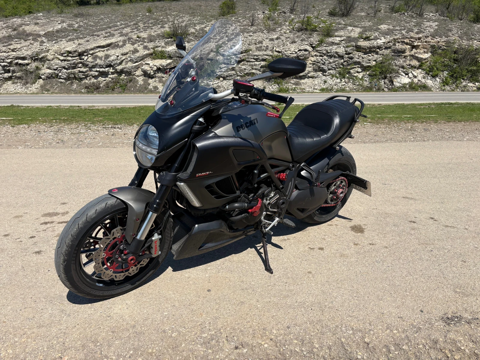 Ducati Diavel STRADA