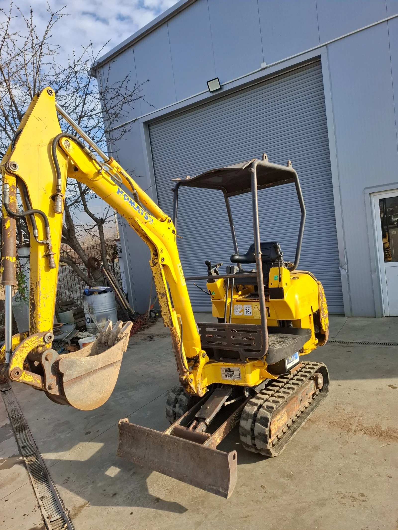 ����� Komatsu | Mobile.bg � ����������� 1