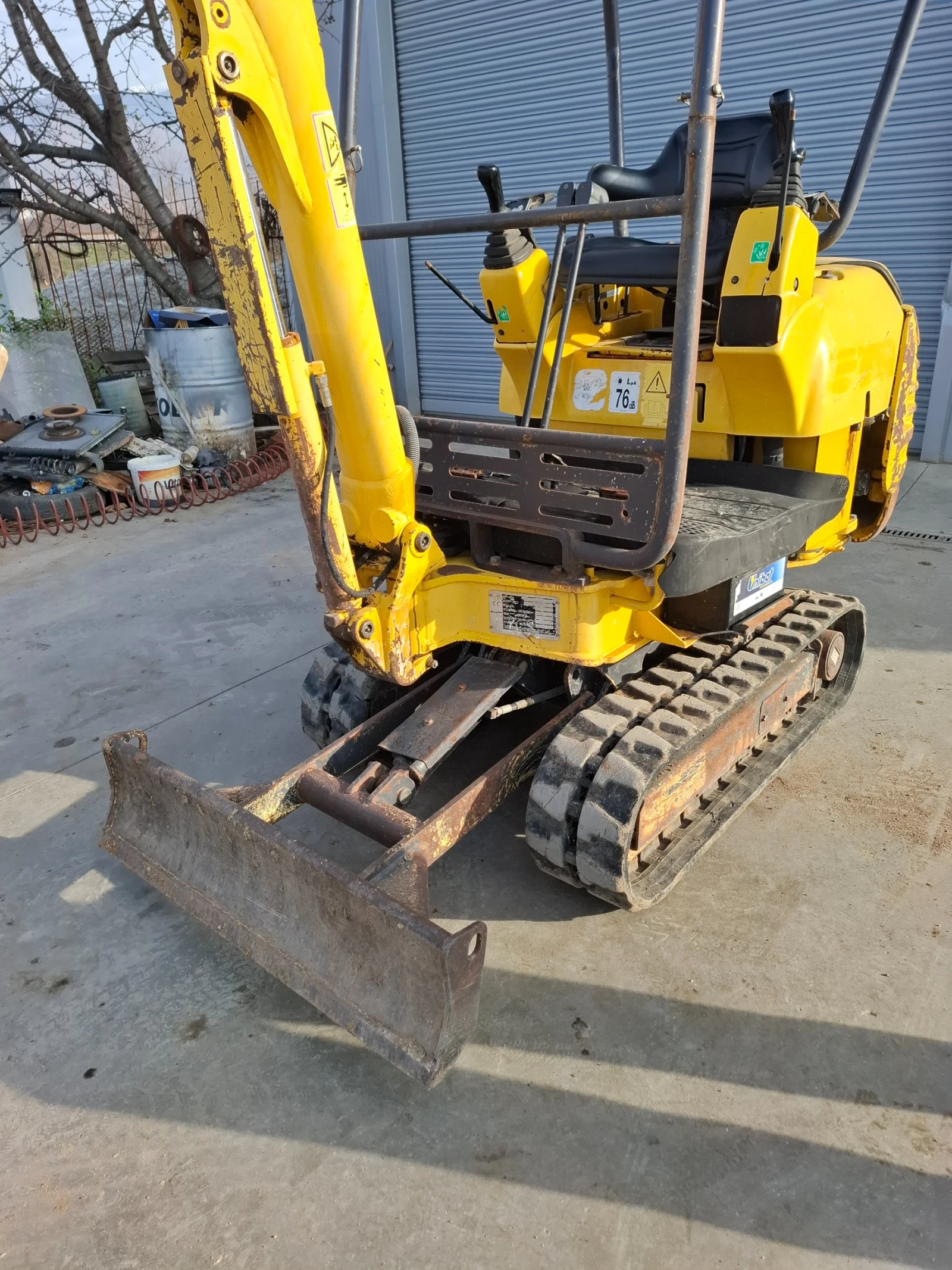 ����� Komatsu | Mobile.bg � ����������� 12