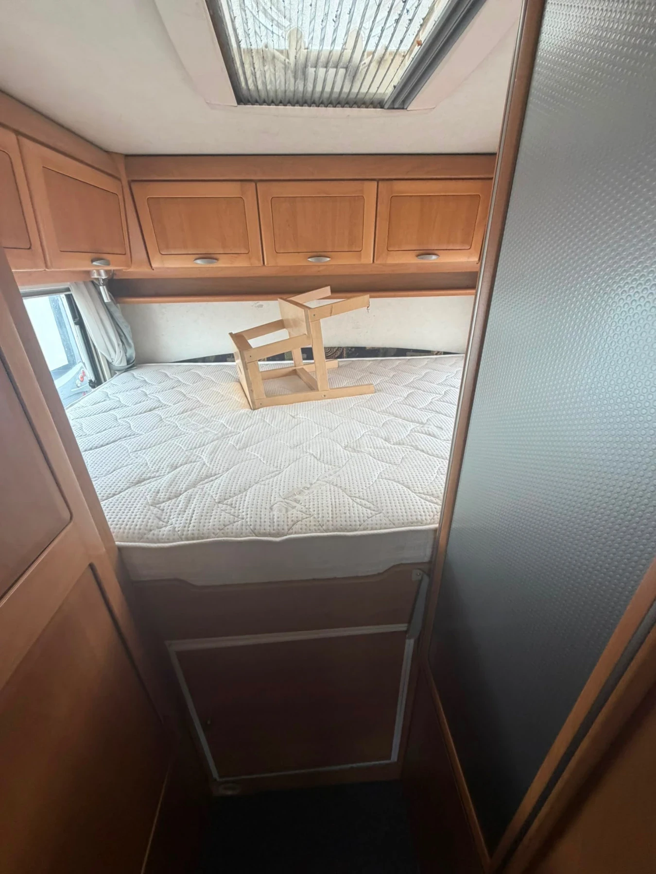 Кемпер HYMER / ERIBA B644, снимка 8 - Каравани и кемпери - 55904446
