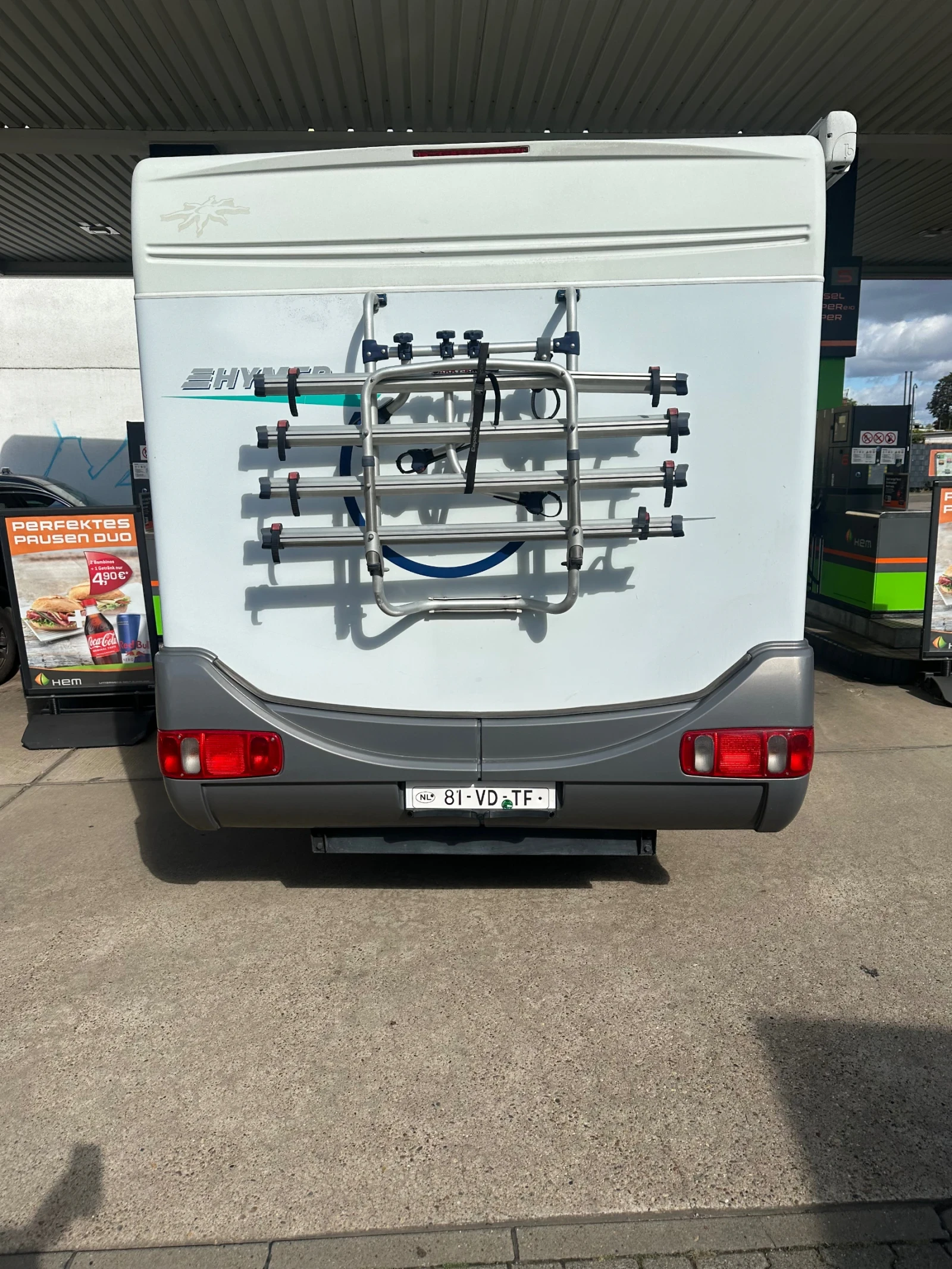 Кемпер HYMER / ERIBA B644, снимка 3 - Каравани и кемпери - 55904446