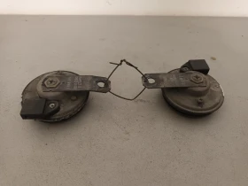 Клаксон Тойота рав 4 ,авенсис ,аурис