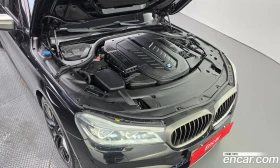 BMW 760 INDIVIDUAL / B&W / TV / HUD / FULL, снимка 5