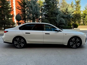 BMW 740 M* XDrive* ГАРАНЦИОННА* SHADOW* ЛИЗИНГ, снимка 8