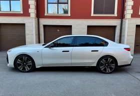 BMW 740 M* XDrive* ГАРАНЦИОННА* SHADOW* ЛИЗИНГ, снимка 7