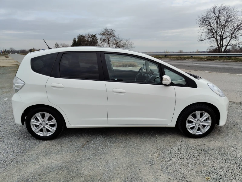 Honda Jazz  1.4 Hibrid EURO 5b Panorama , снимка 5 - Автомобили и джипове - 48145944