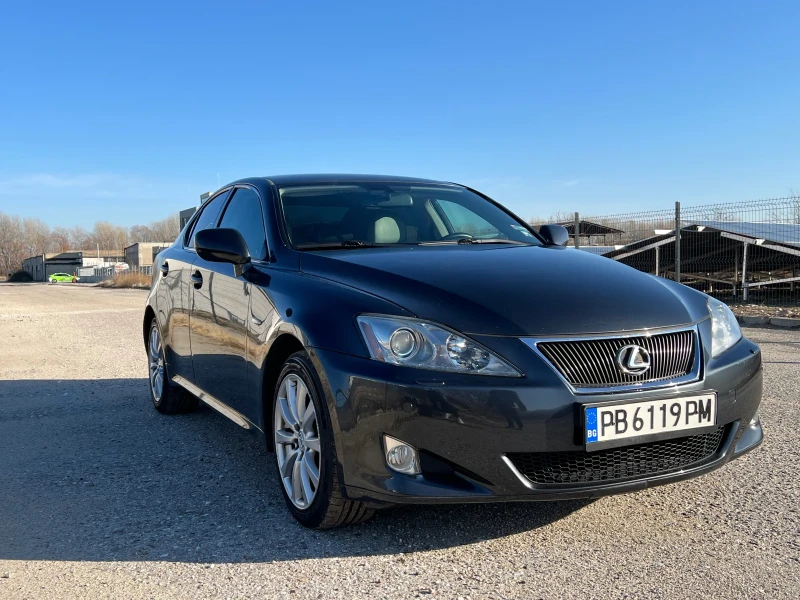 Lexus IS 220d, снимка 3 - Автомобили и джипове - 48558111