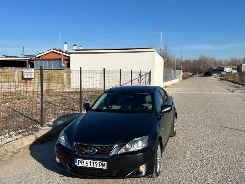 Lexus IS 220d, снимка 2 - Автомобили и джипове - 48558111