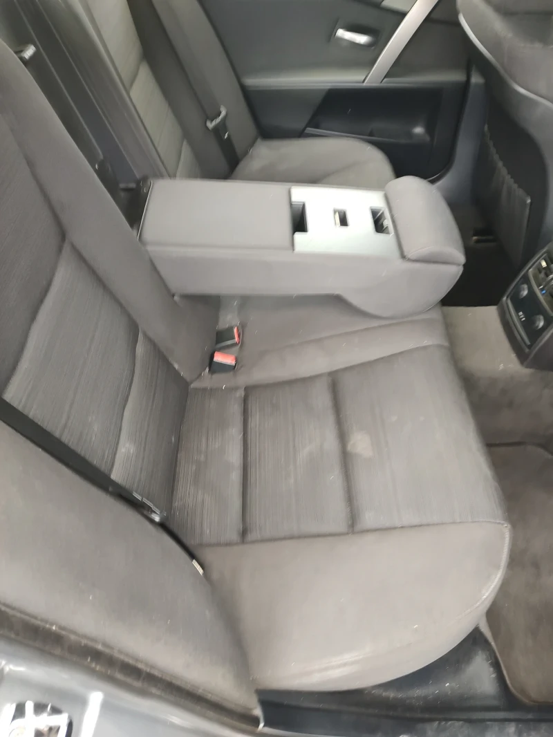 BMW 520, снимка 14 - Автомобили и джипове - 51816754