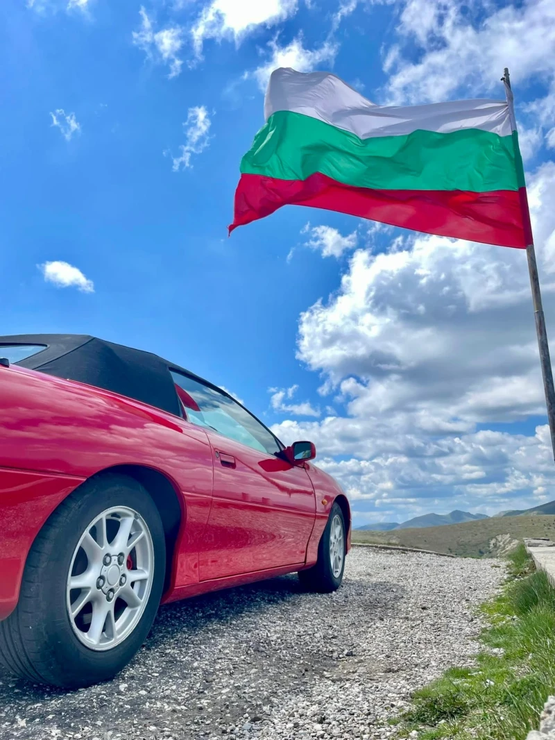 Chevrolet Camaro Convertible, снимка 2 - Автомобили и джипове - 52677880