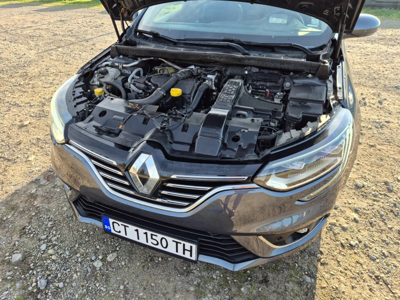Renault Megane 1.5DCI Автомат, снимка 15 - Автомобили и джипове - 52845058