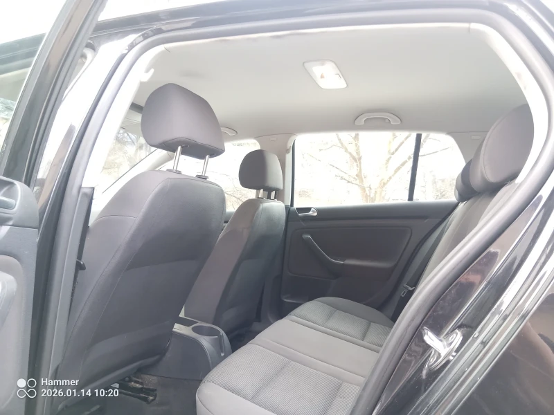 VW Golf 1.9tdi, снимка 6 - Автомобили и джипове - 53113649