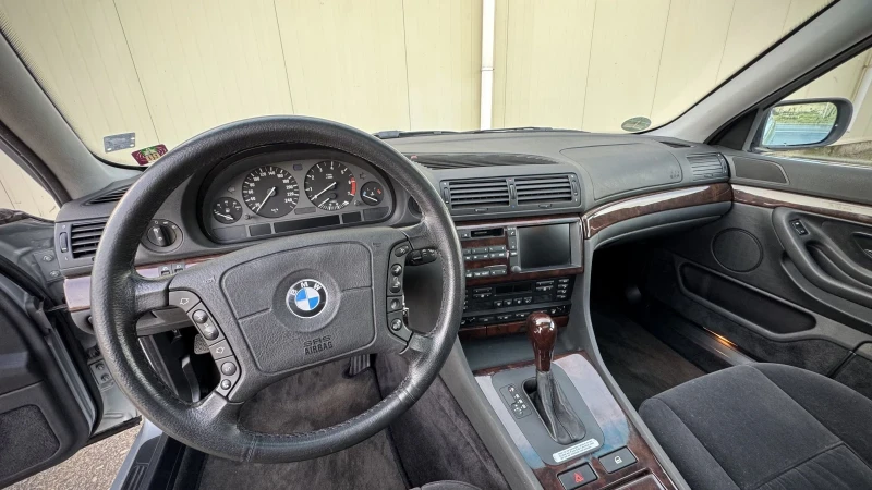 BMW 740 4.4, снимка 10 - Автомобили и джипове - 53577945