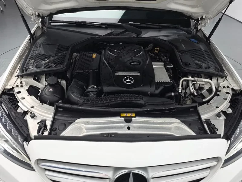 Mercedes-Benz C 200 САМО 30% АВАНС, снимка 6 - Автомобили и джипове - 55947062