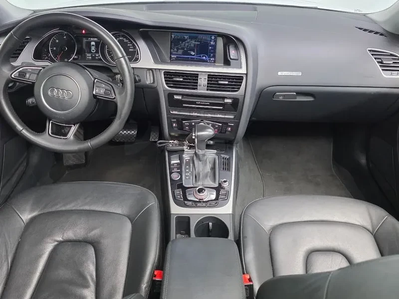 Audi A5 2.0 TDI Quattro - САМО 30% АВАНС, снимка 14 - Автомобили и джипове - 56003351