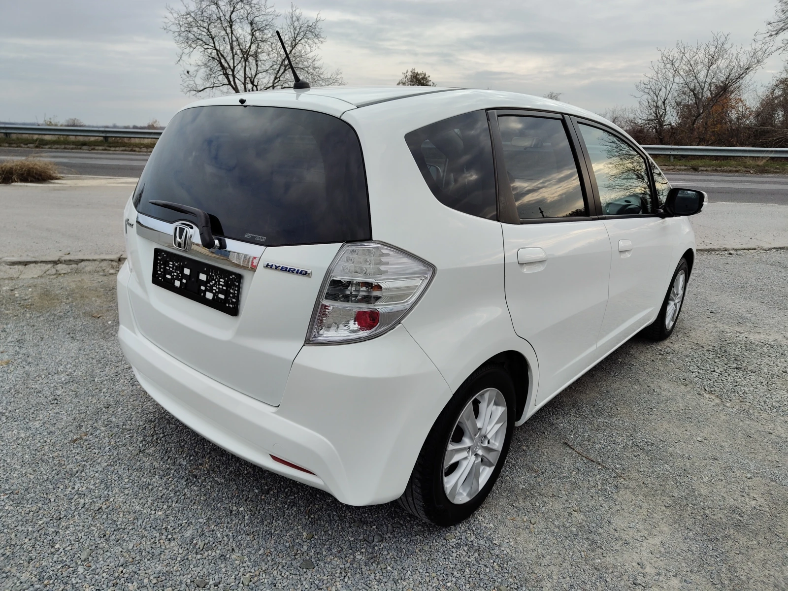 Honda Jazz  1.4 Hibrid EURO 5b Panorama  - изображение 4