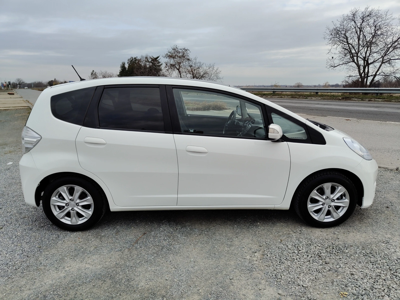 Honda Jazz  1.4 Hibrid EURO 5b Panorama  - изображение 5