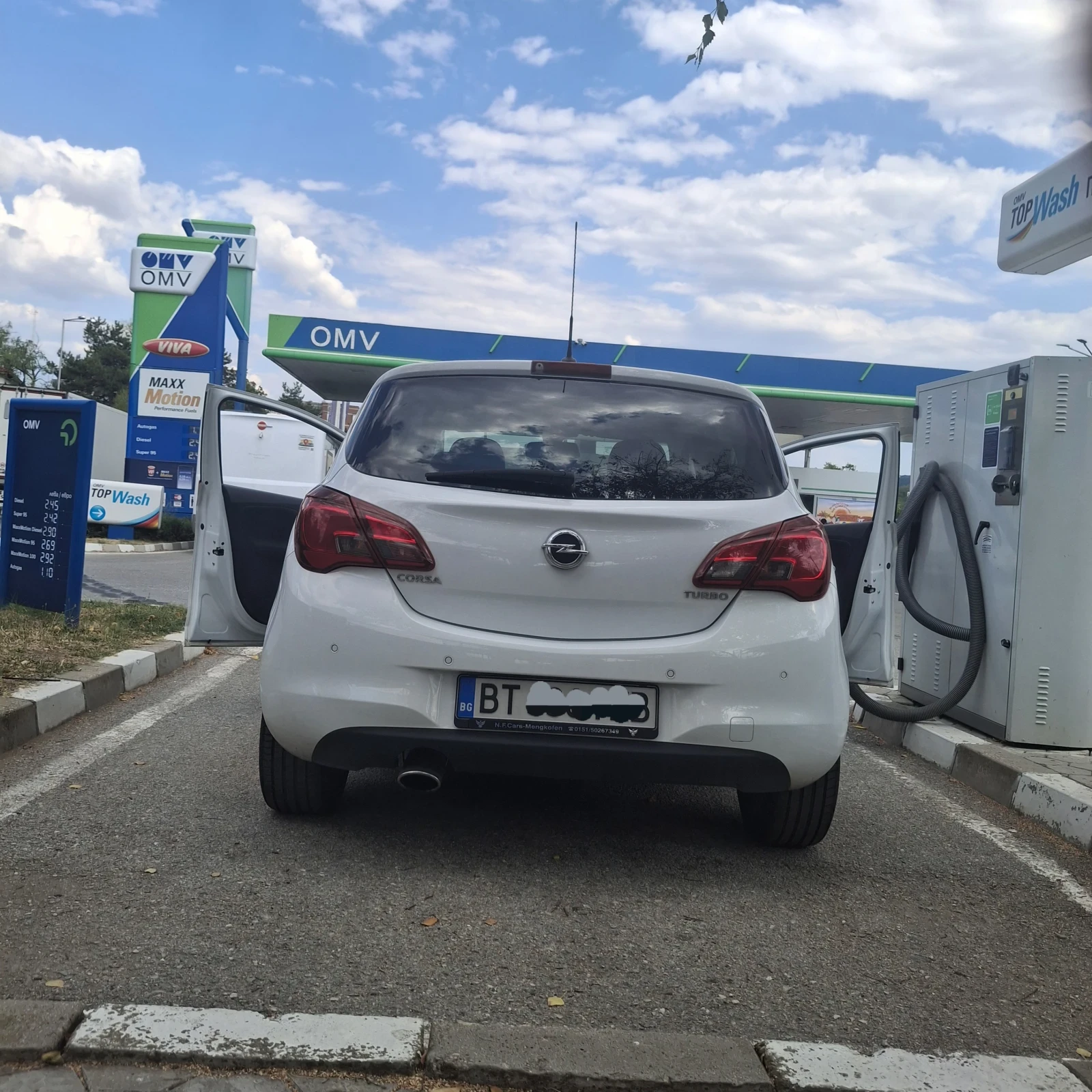 Opel Corsa 1.4 Turbo - изображение 3